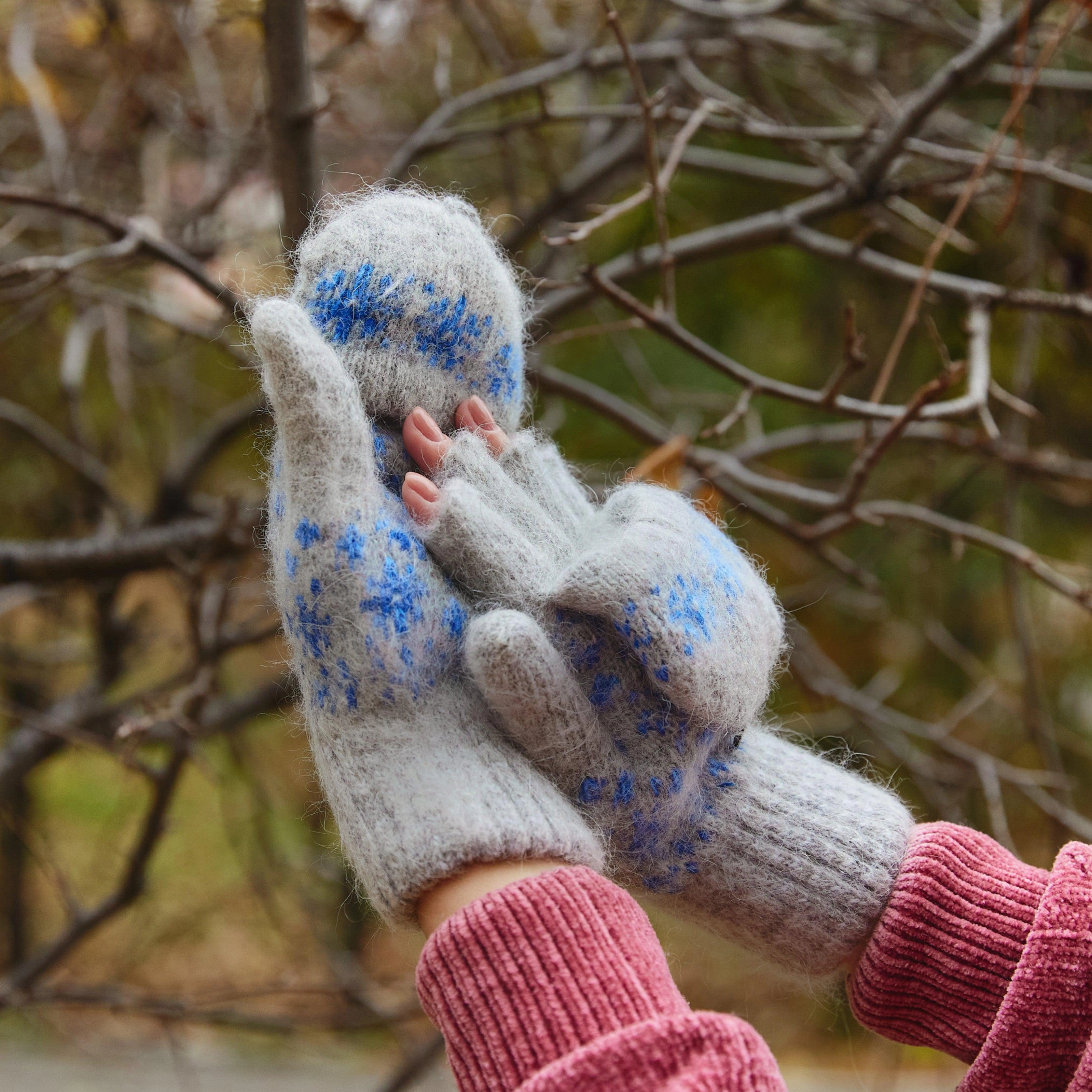 Cozy Blue Goat Wool Mittens for Women Warm Winter Style